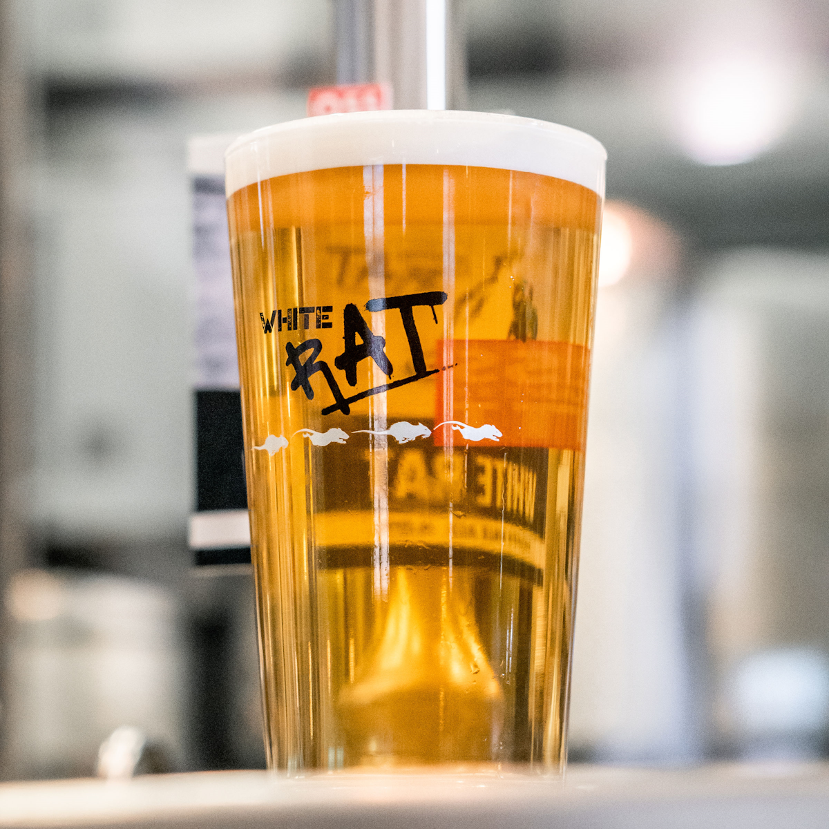 WHITE RAT STRAIGHT PINT GLASS